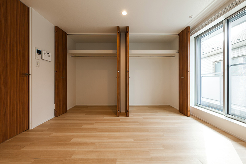 大きな開口のある居室